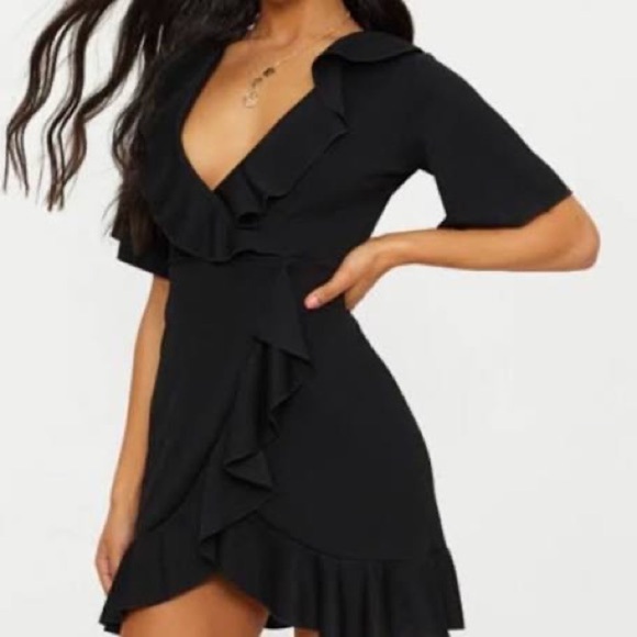 PrettyLittleThing Dresses & Skirts - PrettyLittleThing,Sleeveless Black Dress w/Ruffled Edging,Excellent Condition, 6